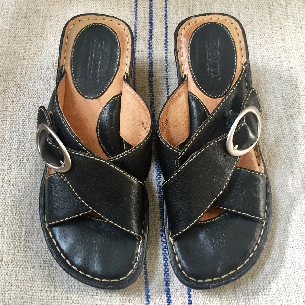 BORN Black Leather Sandals